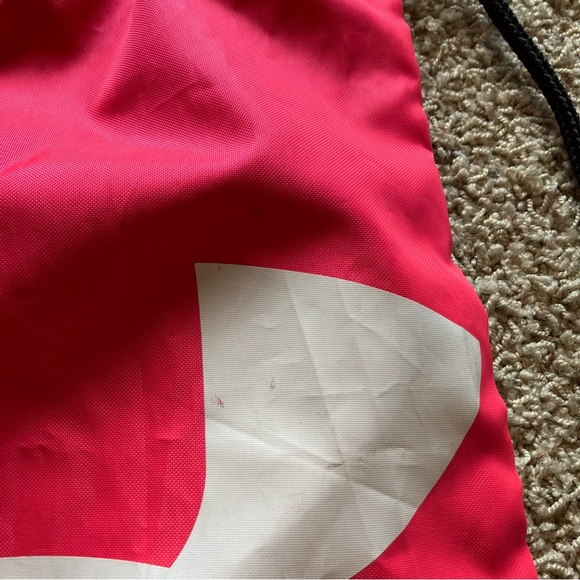 Under Armour UA Drawstring Gym Bag Sackpack - Picture 6 of 7